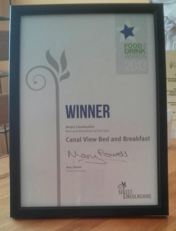 Canal View Bed And Breakfast Saxilby ภายนอก รูปภาพ
